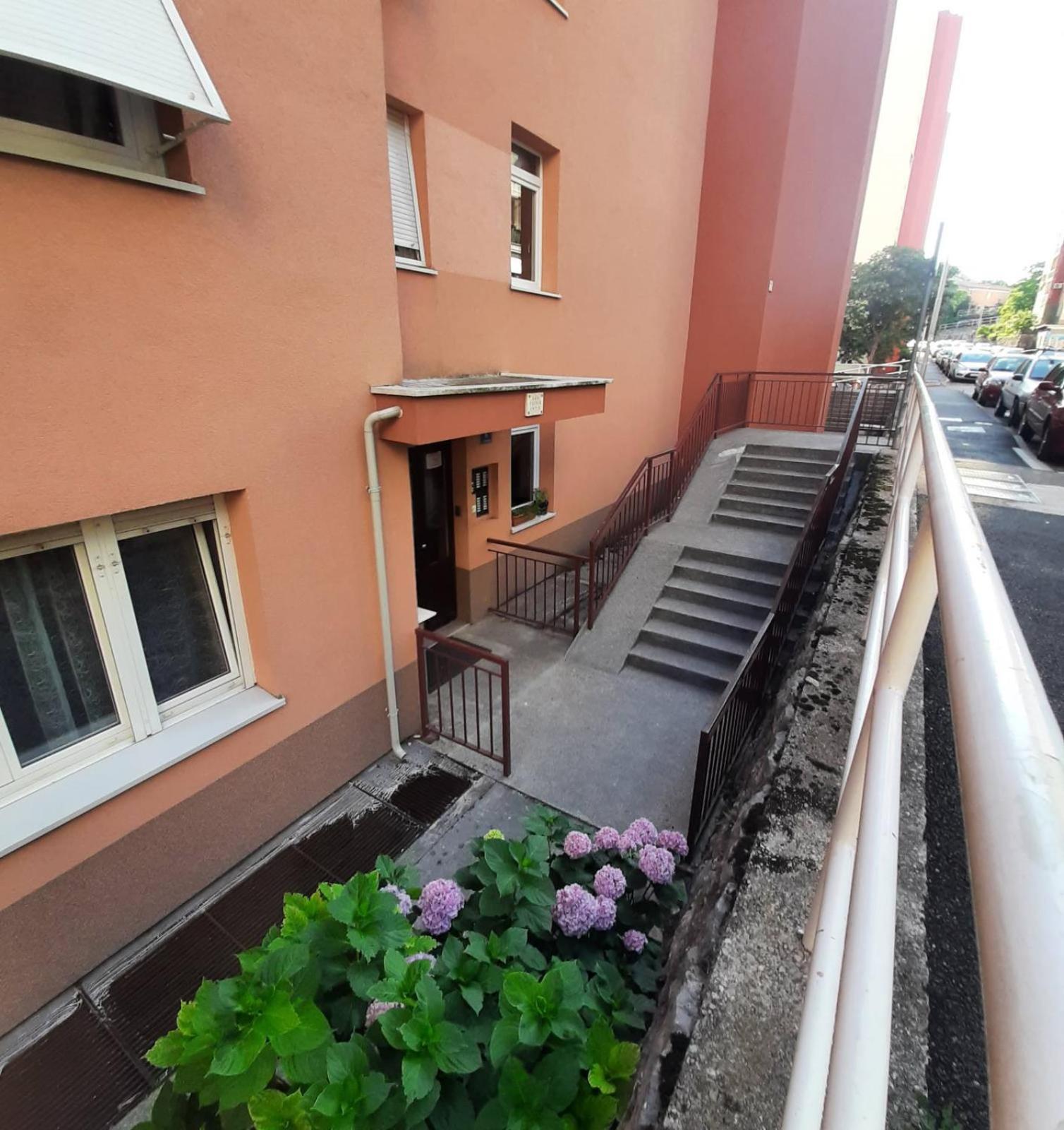 Qr Apartment For Family, Couples, And Friends Stay In Rijeka Exterior photo